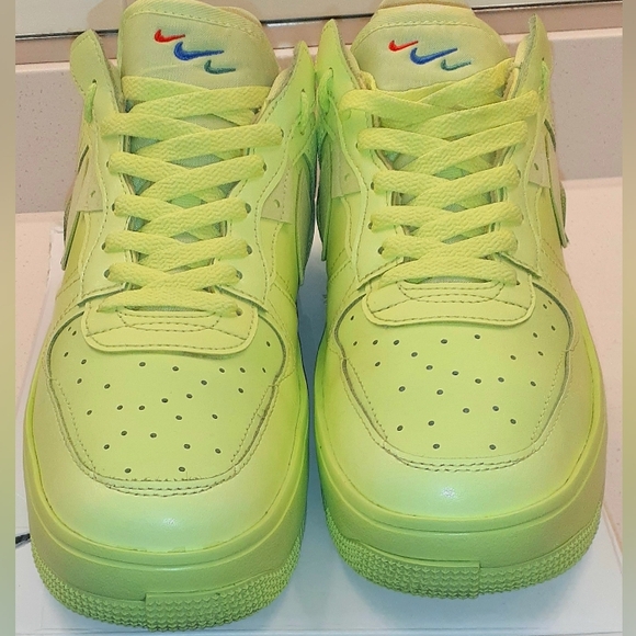 Air Force 1 Fontanka - Picture 3 of 7